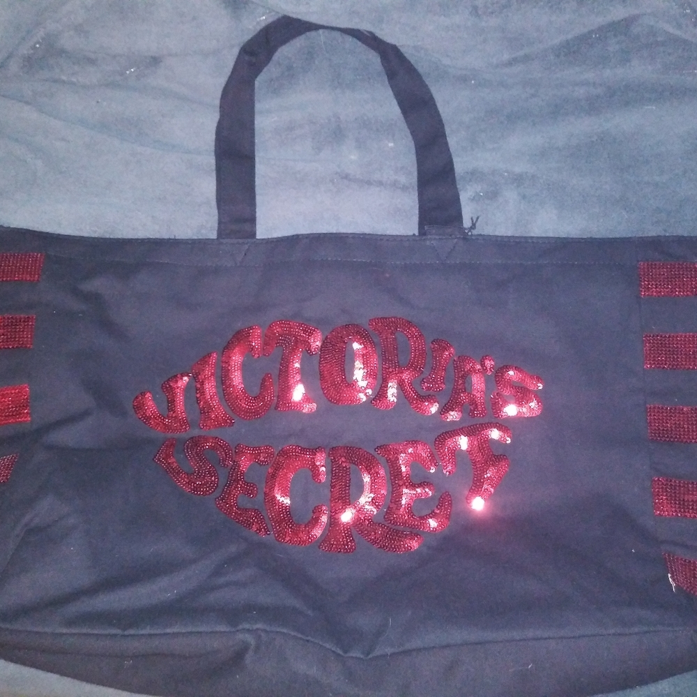 NWT VS tote bag